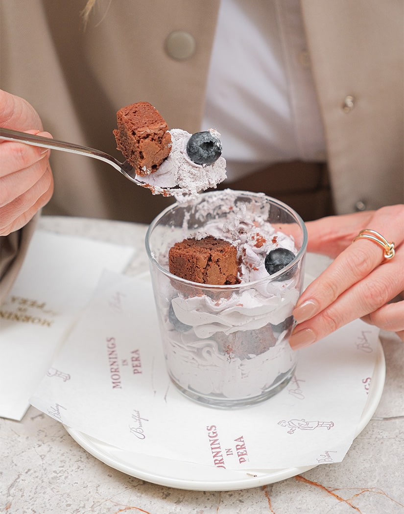 Blueberry Brownie Cup